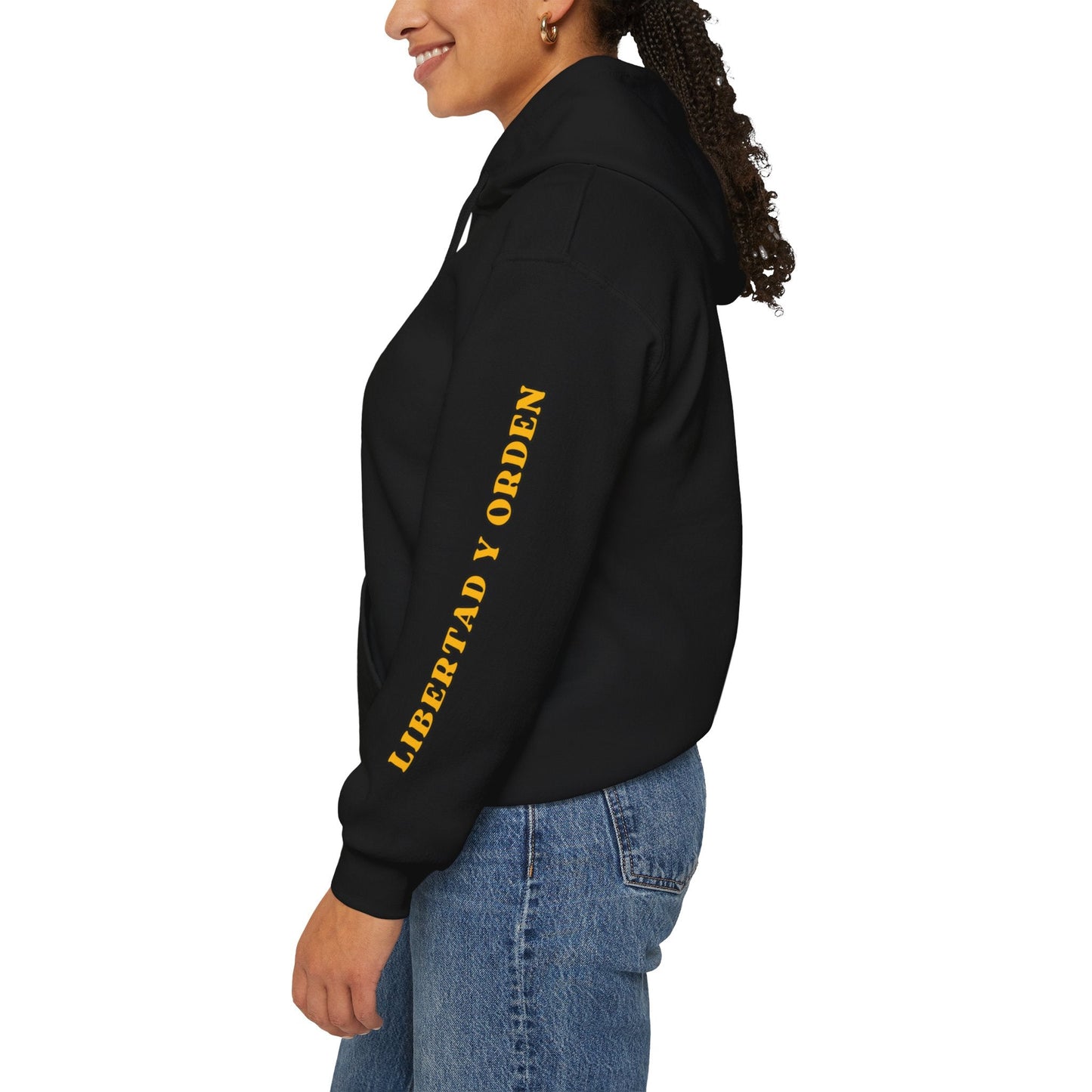 Escudo de Colombia Unisex Heavy Blend Hoodie | Comfortable, relaxing and warm feeling | Large Kangaroo Pocket | Colombia Hoodie - NY GIftcraft