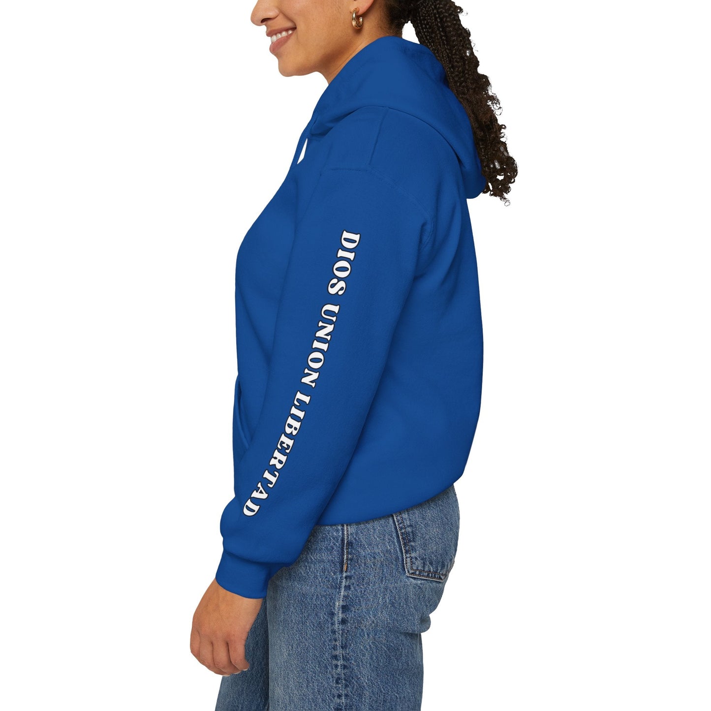 Escudo de El Salvador Unisex Heavy Blend Hoodie | Comfortable, relaxing and warm feeling | Large Kangaroo Pocket | El Salvador Hoodies - NY GIftcraft